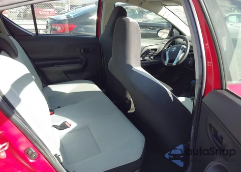 2016 Toyota Prius C One из США, поврежденный, VIN JTDKDTB35G1127157